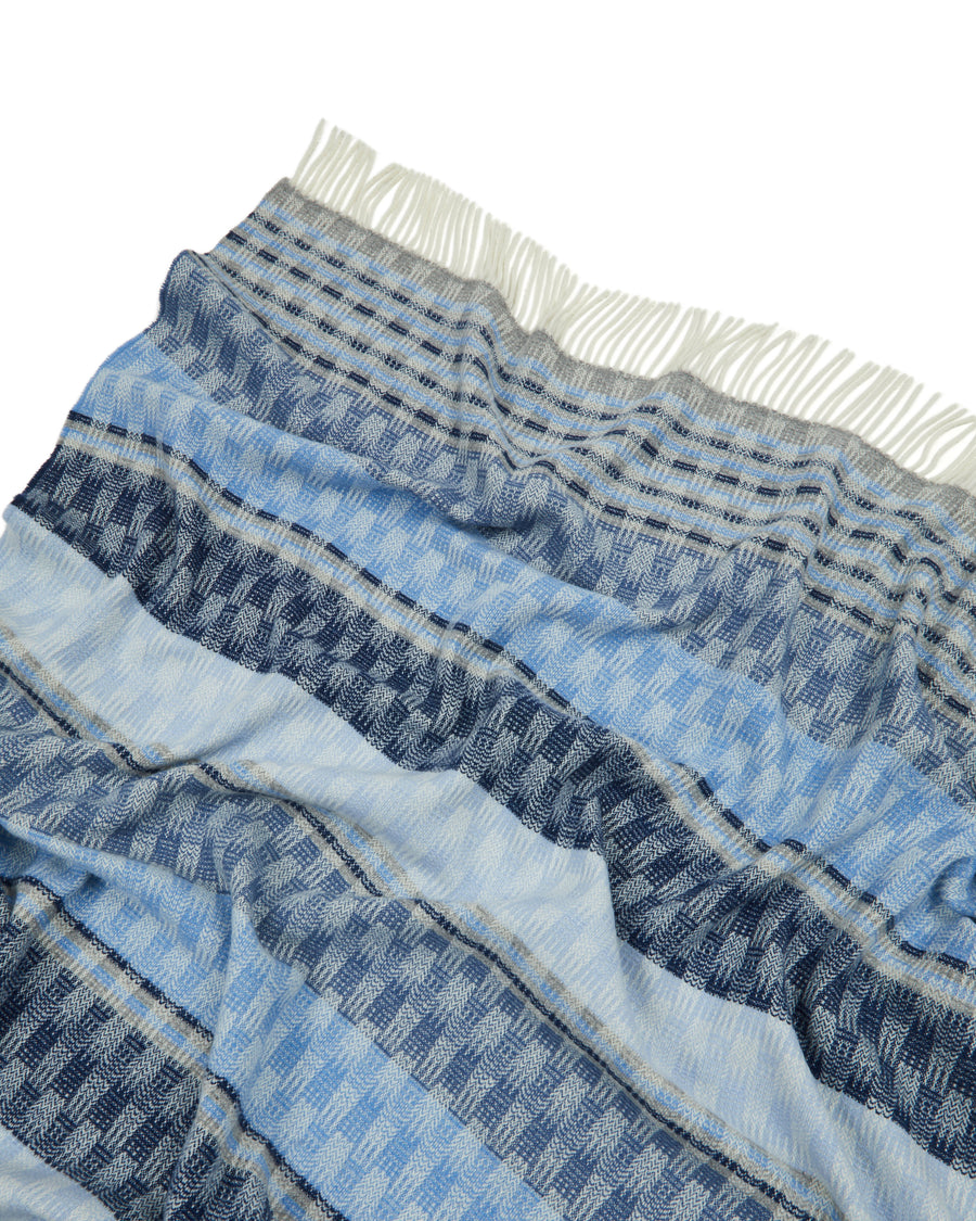 Fiara Plaid in Pure Extra Fine Merino Virgin Wool