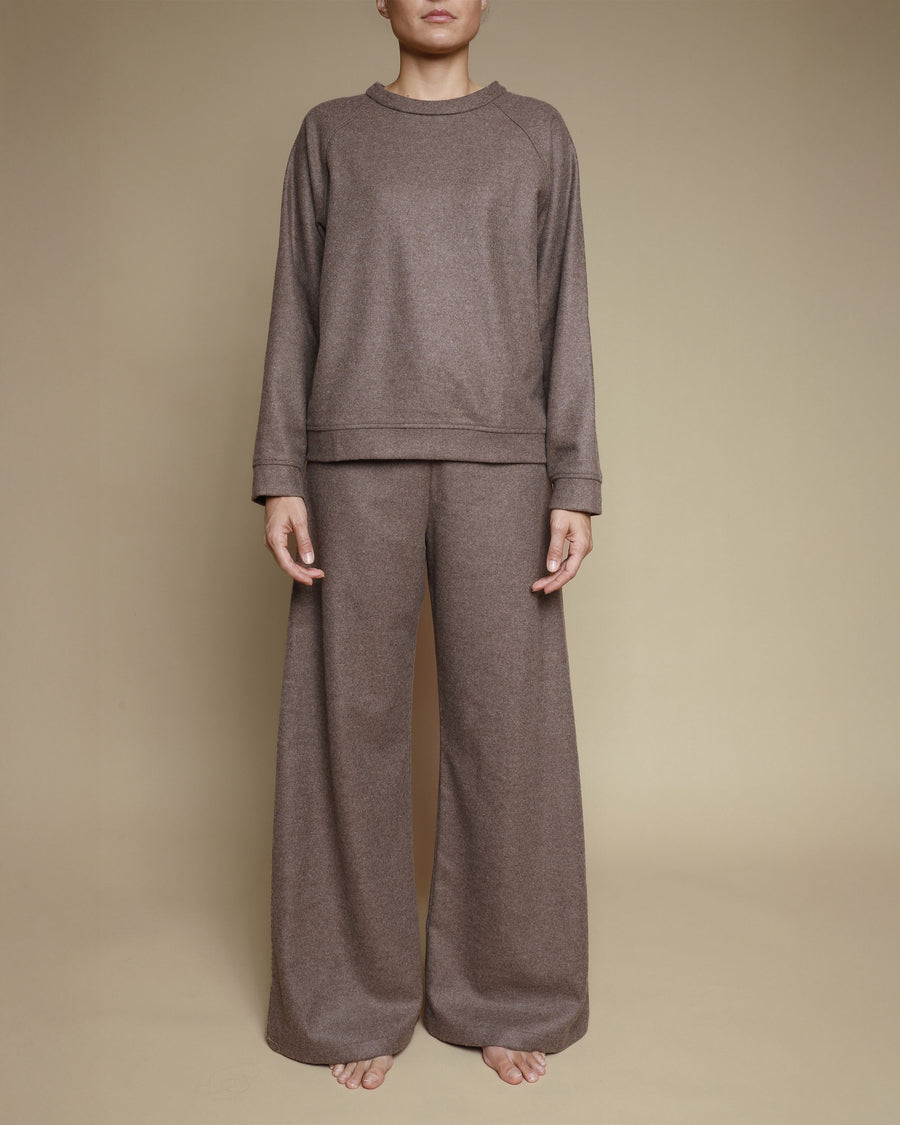 Felpa con manica raglan in pura lana