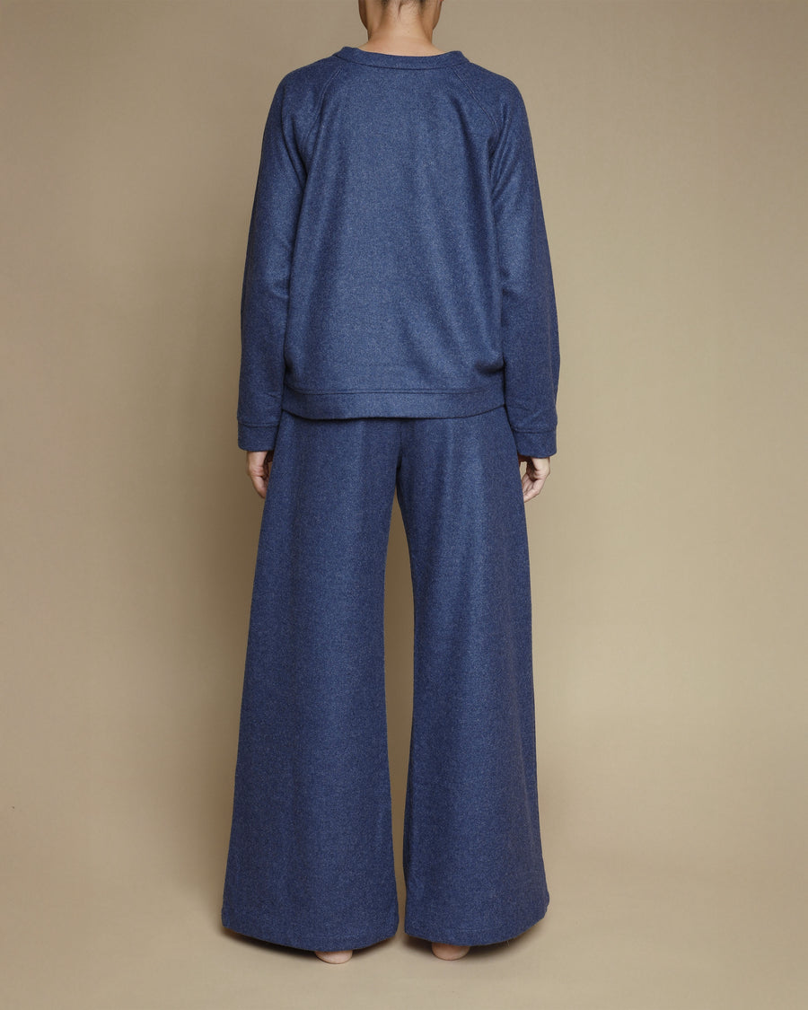 Felpa con manica raglan in pura lana