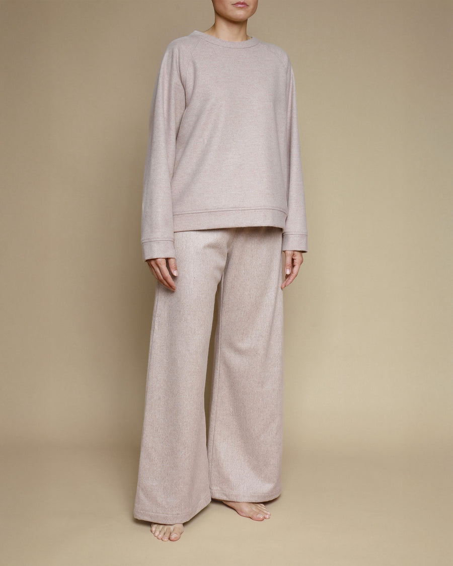 Felpa con manica raglan in pura lana