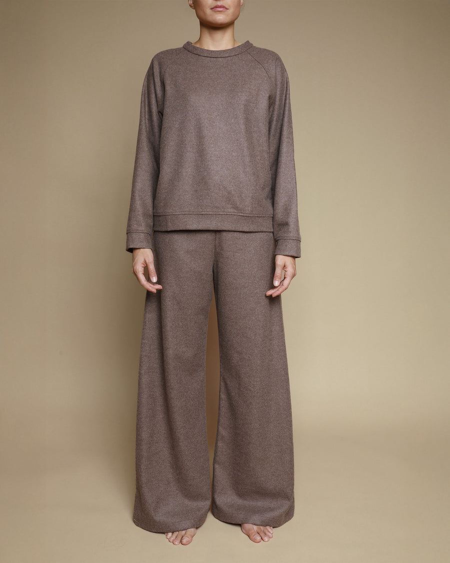 Felpa con manica raglan in pura lana