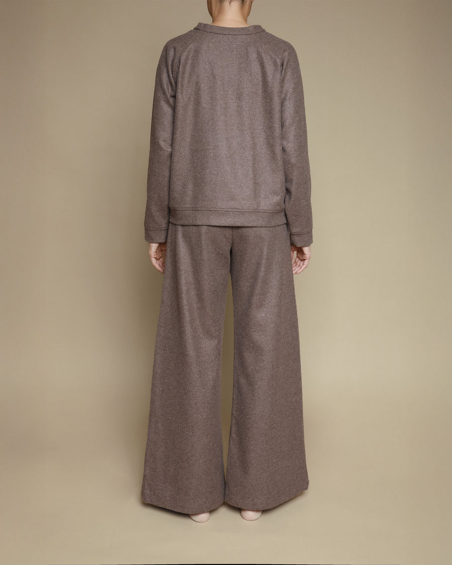 Felpa con manica raglan in pura lana