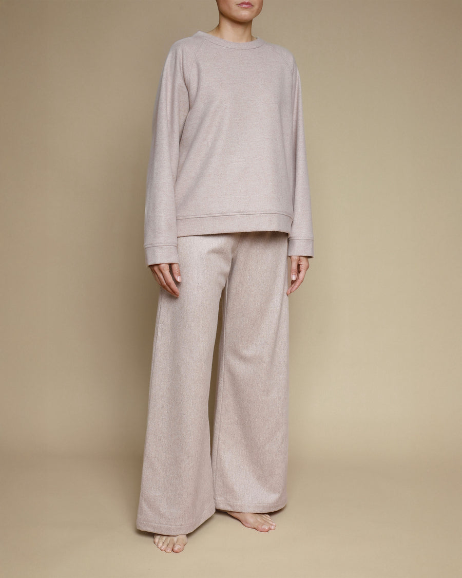 Felpa con manica raglan in pura lana