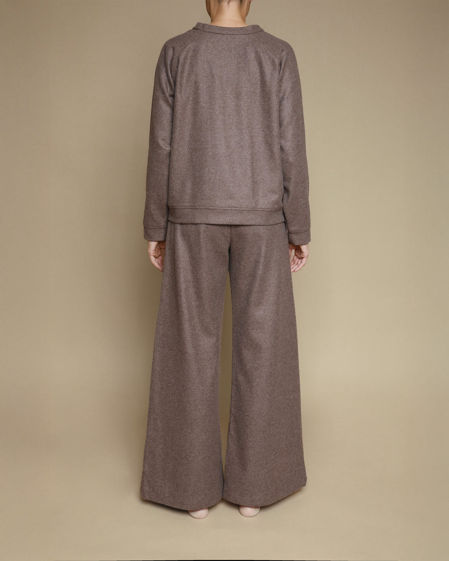 Felpa con manica raglan in pura lana