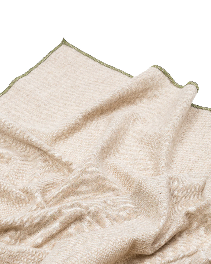 EKTOS Coperta in 100% lana, 228,6 x 167,6 cm, coperta più calda, stile  militare, coperta in lana spessa (marrone chiaro, misura doppia) :  : Casa e cucina